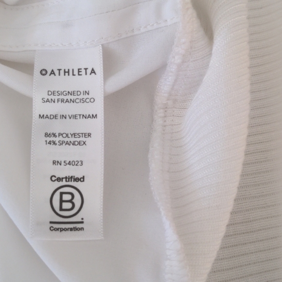 Athleta zephyr top SZ small - Picture 5 of 6